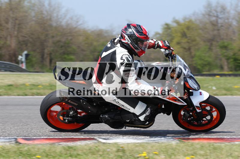/Archiv-2022/12 22.04.2022 Discover the Bike ADR/Race 3/25